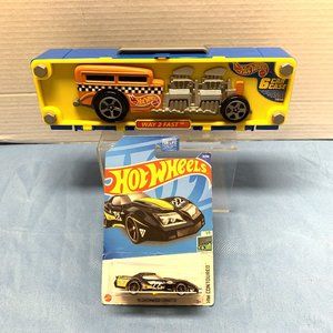 Vintage 1998 Mattel Hot Wheels Way 2 Fast 6 Car Carrying Case